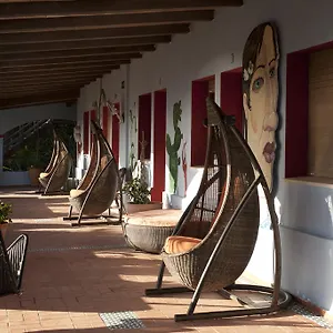 3* Hotel Arte Vida